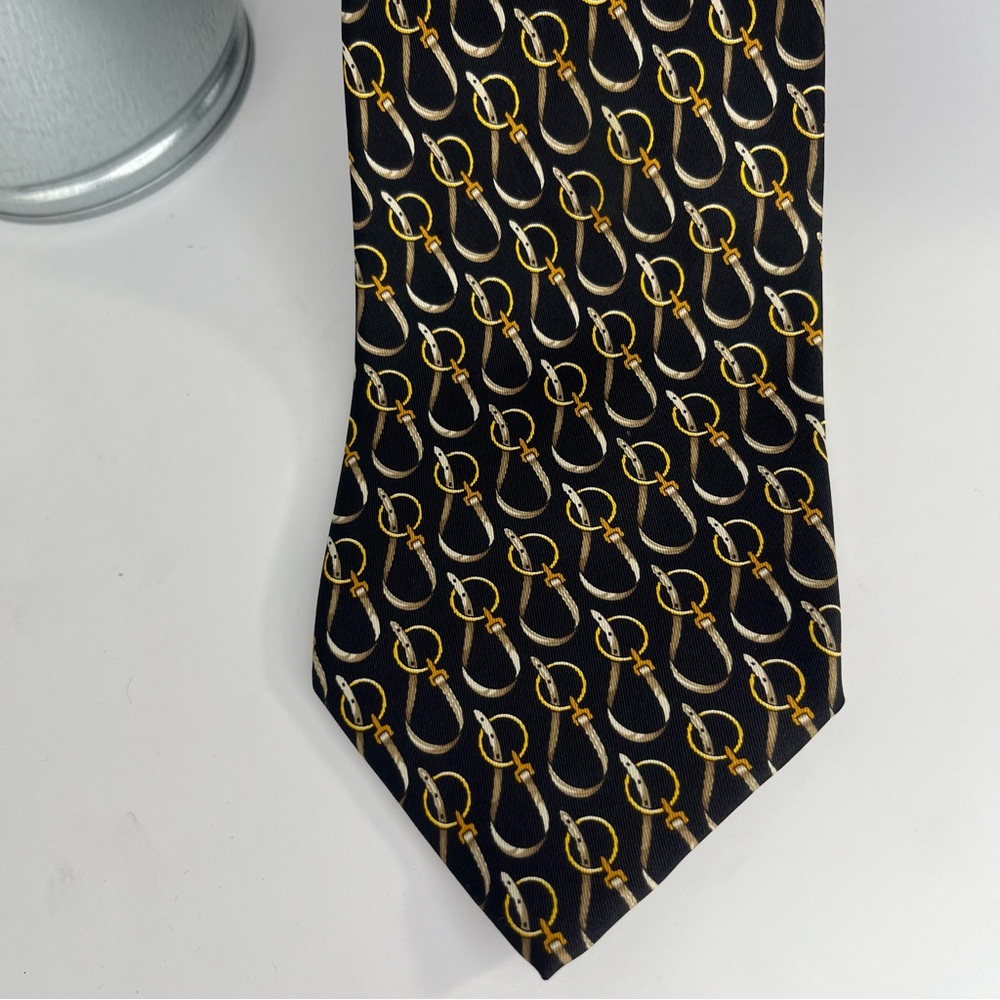 Gucci Men’s Silk Neck Tie‎ Black with Gold Equestrian Buckles Luxury Formal